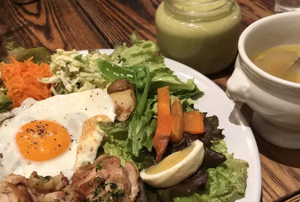 RACINES Boulangerie＆Bistro（ラシーヌブーランジェリアンドビストロ）の写真・動画_image_537668