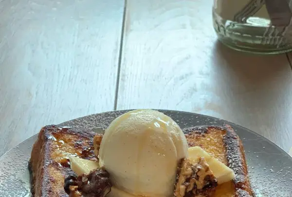 イエロー カフェ （YELLOW CAFE）の写真・動画_image_596264