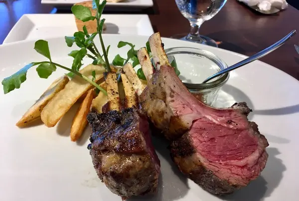 ワカヌイ グリル ダイニング バー東京の写真・動画_image_625447