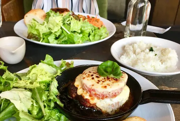 アナログカフェ ラウンジ トーキョー （ANALOG CAFE／LOUNGE TOKYO）の写真・動画_image_643911