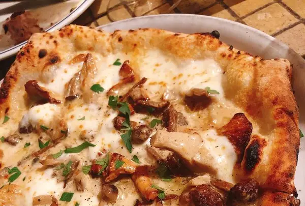 ＰＩＺＺＥＲＩＡ Ｌ．Ｆ．Ｃの写真・動画_image_653288