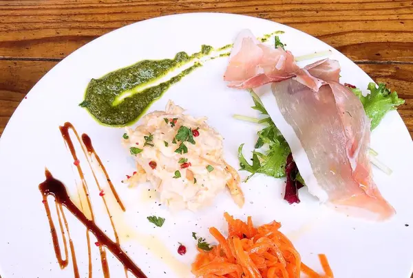 チキンビストロ トリコヤ （BISTRO TORICOYA）の写真・動画_image_668978