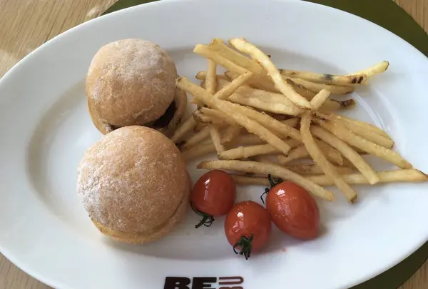 カフェ＆バー BeBuの写真・動画_image_676997