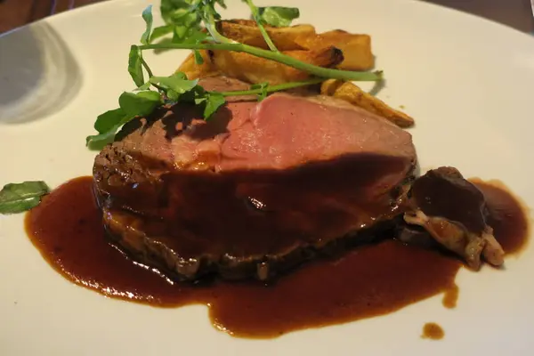 ワカヌイ グリル ダイニング バー東京の写真・動画_image_681908