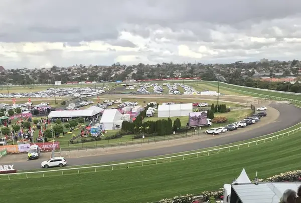 ムーニーヴァレー競馬場の写真・動画_image_683364