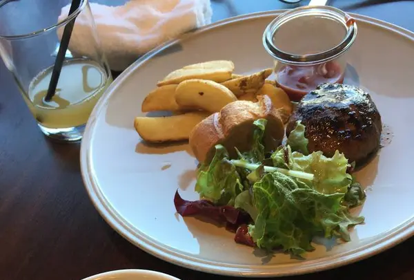 ワカヌイ グリル ダイニング バー東京の写真・動画_image_699157