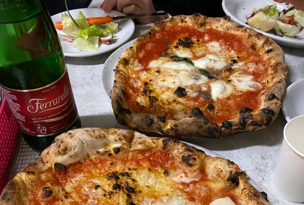 ピッツエリア エ トラットリア ダ イーサ （Pizzeria e trattoria da ISA）の写真・動画_image_737397