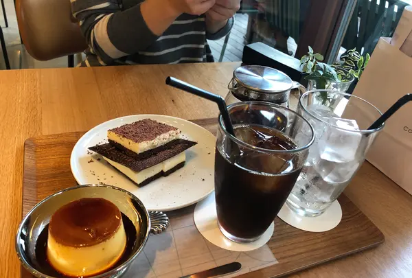WHITE GLASS COFFEE （ホワイトグラスコーヒー）の写真・動画_image_745281