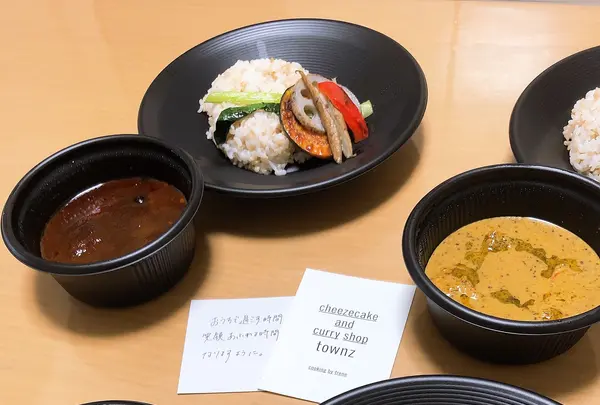 cheezecake and curry shop townz（チーズケーキとカレーの店 タウンズ）の写真・動画_image_757387