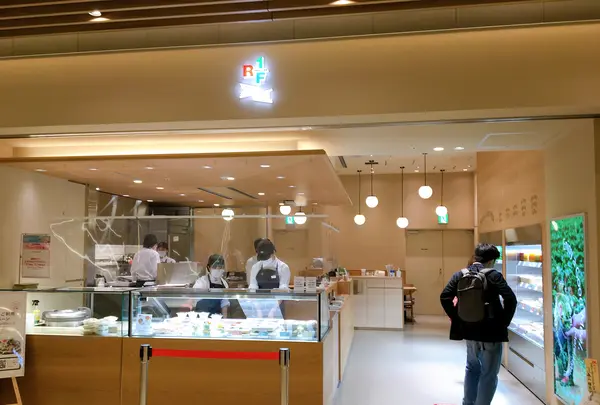 RF1 SALAD MEAL（アール・エフ・ワン サラダミール）の写真・動画_image_767523