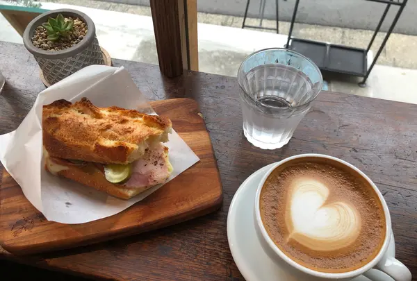 AKHA AMA COFFEE ROASTERS TOKYO アカアマコーヒー 神楽坂の写真・動画_image_806234