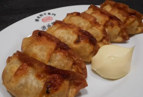 【パリパリ餃子】薄皮餃子専門 渋谷餃子