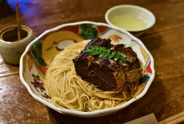 翼果楼