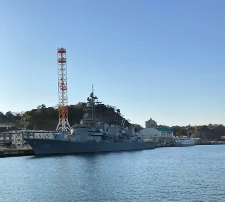 ＹＯＫＯＳＵＫＡ軍港めぐり発券所の写真・動画_image_874458