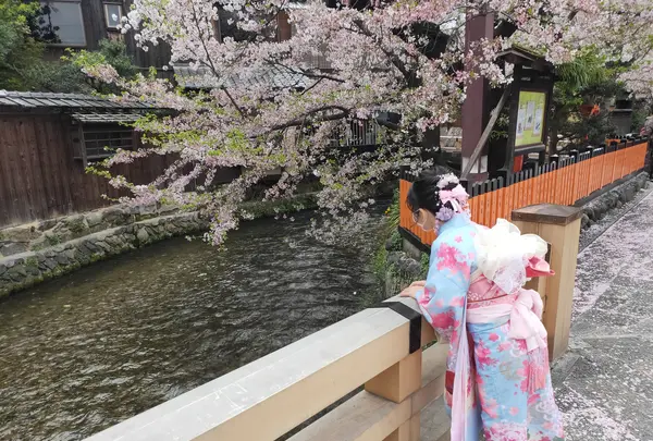 祇園白川