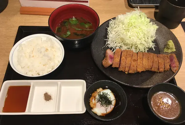 牛カツ専門店 京都勝牛 名古屋伏見の写真・動画_image_933111