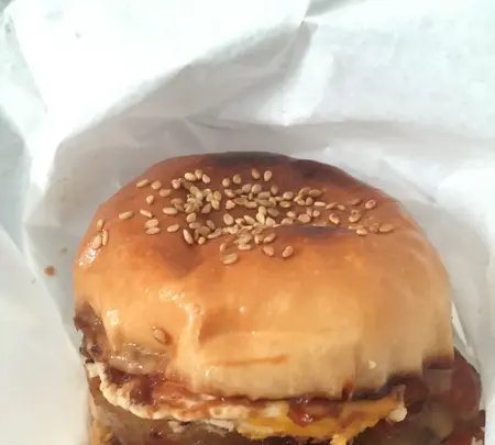 レッズバーガーストア生桑店の写真・動画_image_935512
