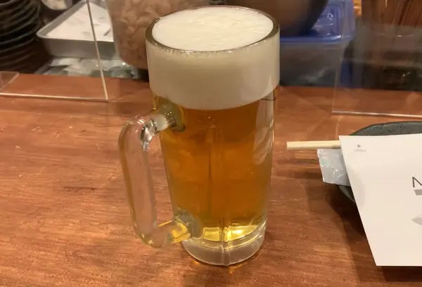 一杯目はビール🍺（500円）