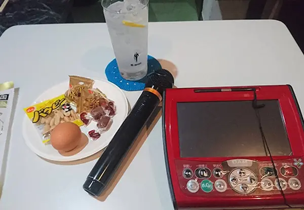 ドリンク+乾き物