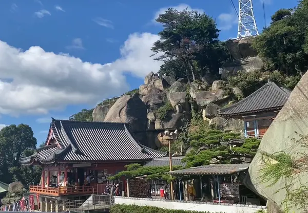 前方/ロープウェイから見える千光寺