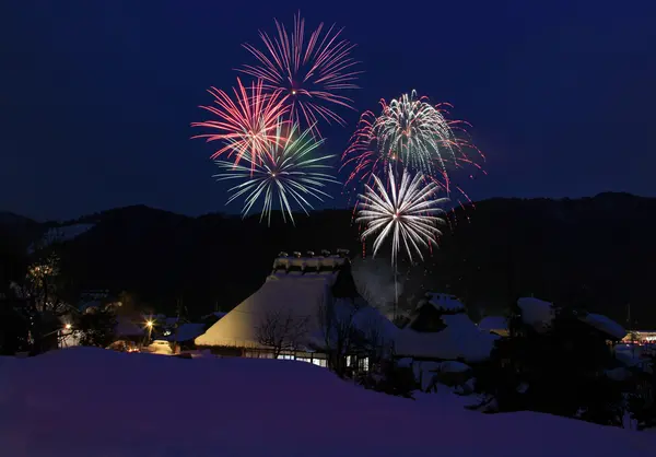 冬の打ち上げ花火