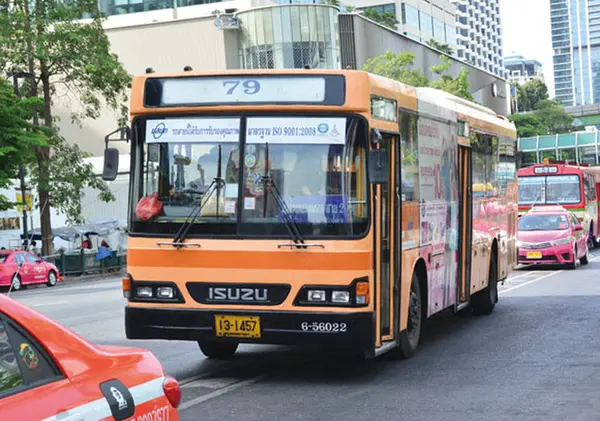 79番路線バス