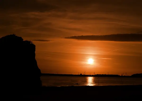稲佐の浜の夕日。