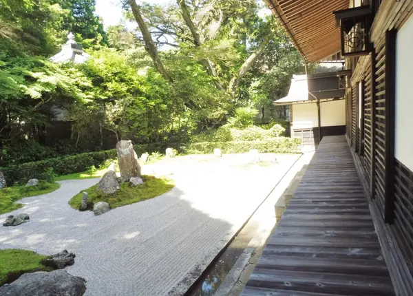 枯山水「補陀落の庭」