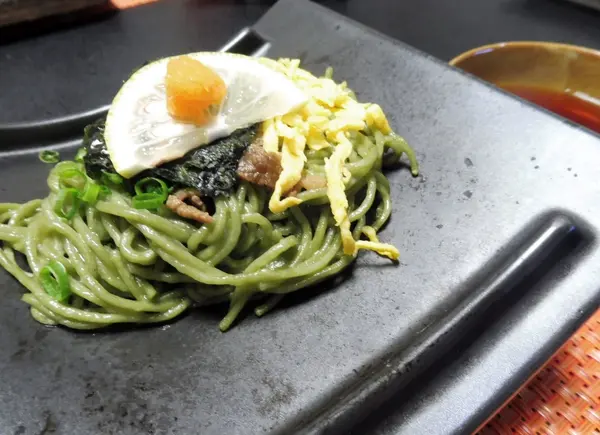 川棚名物、ミニサイズの瓦そばも登場