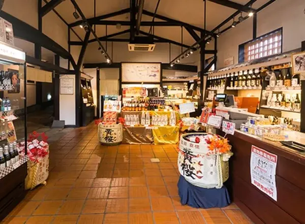 日本酒にちなんだお土産もいっぱい