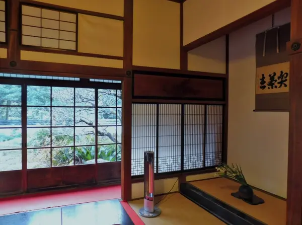 御屋敷内を探検（？）