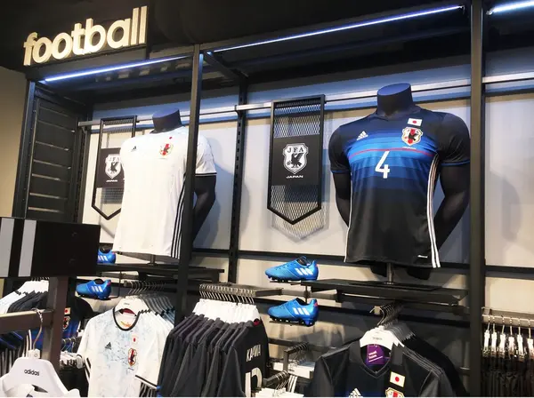 2階のフットボールコーナーへ⚽️