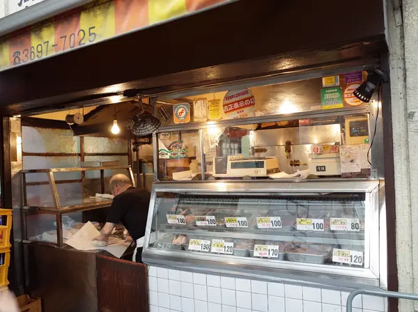お店も併設