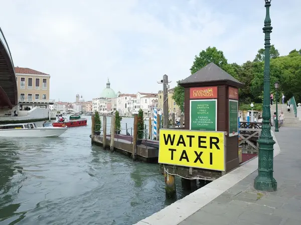 WATER TAXI