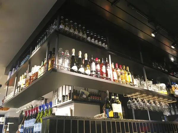 スタイリッシュなカウンター
