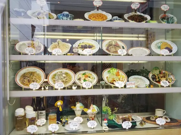 昔ながらの食品サンプル