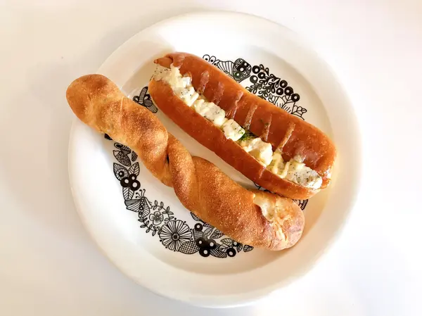 買ってきたパン