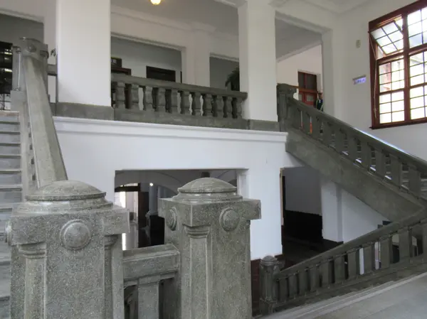 旧新竹州廳舎(新竹市政府)内部