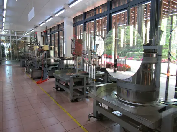 製茶工場