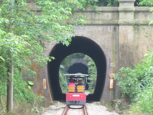 レイルバイク　旧山線鉄道自行車