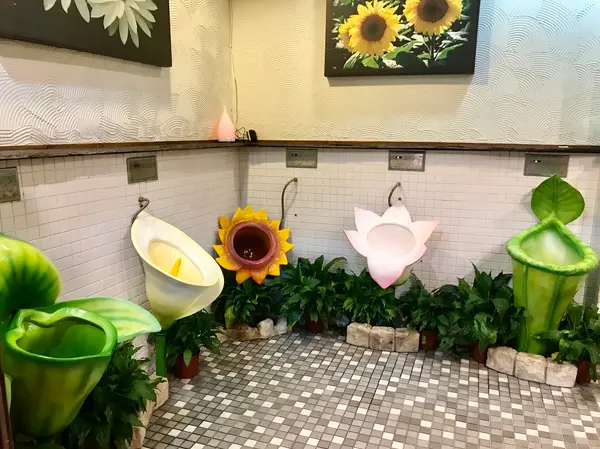 園内お手洗い(男性用)