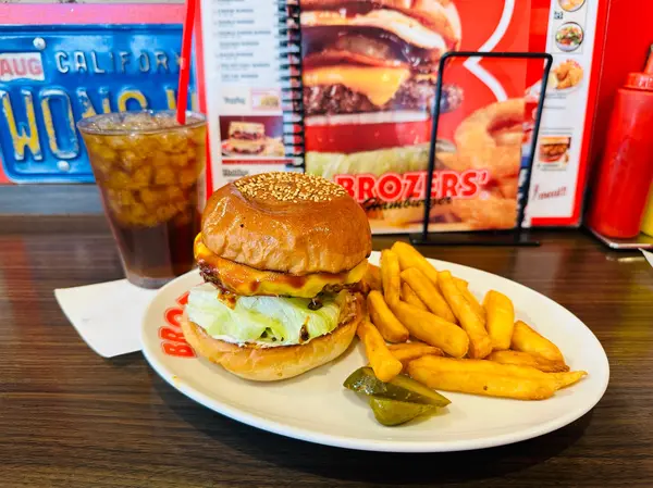 チーズバーガー