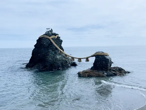 夫婦岩