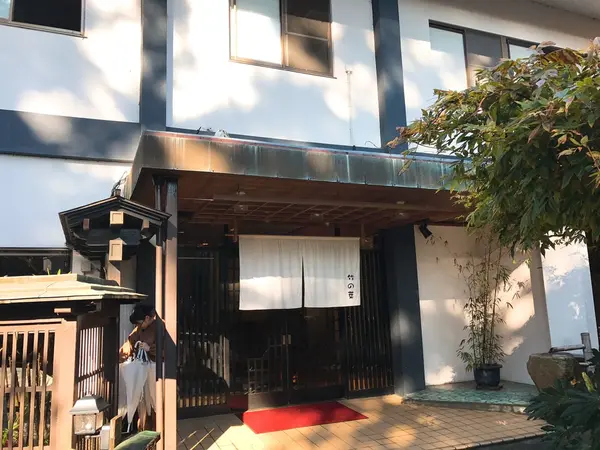 入り口