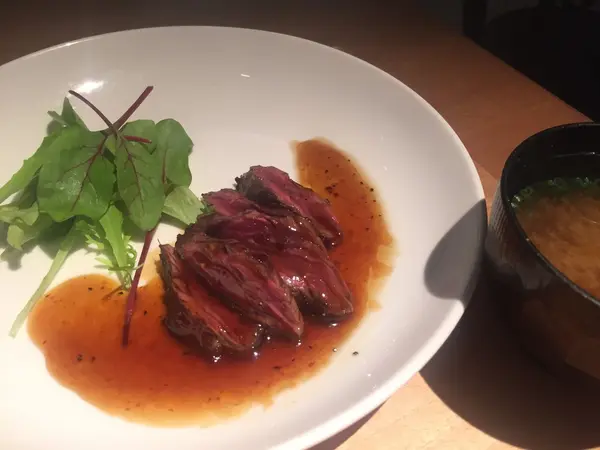 牛フィレ肉のステーキ