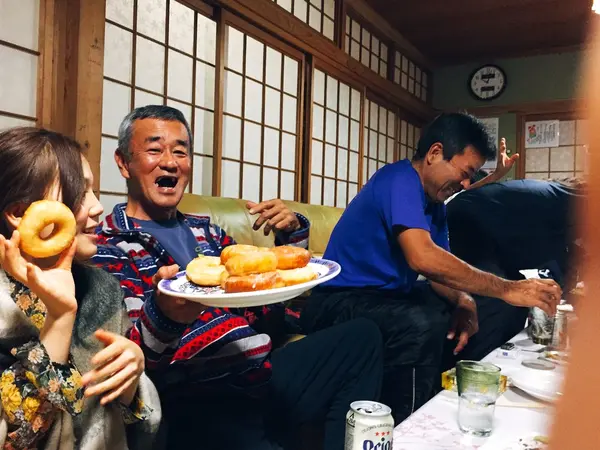地元の宴会に呼ばれることも？