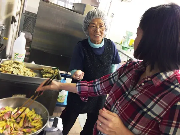 島ニンジンはベーコンと炒めます