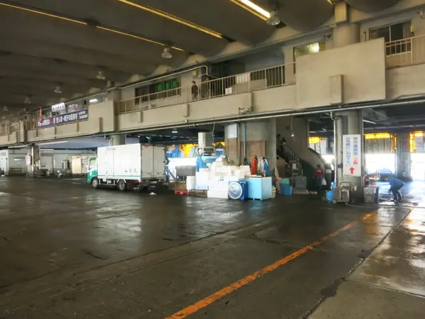 市場の中だから雰囲気あります！