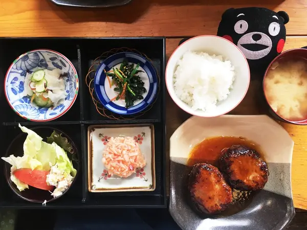 お得な日替わり定食だモン☆