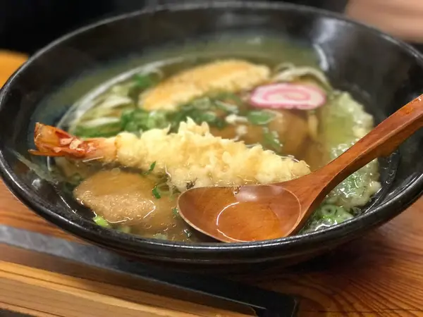 天ぷらうどん